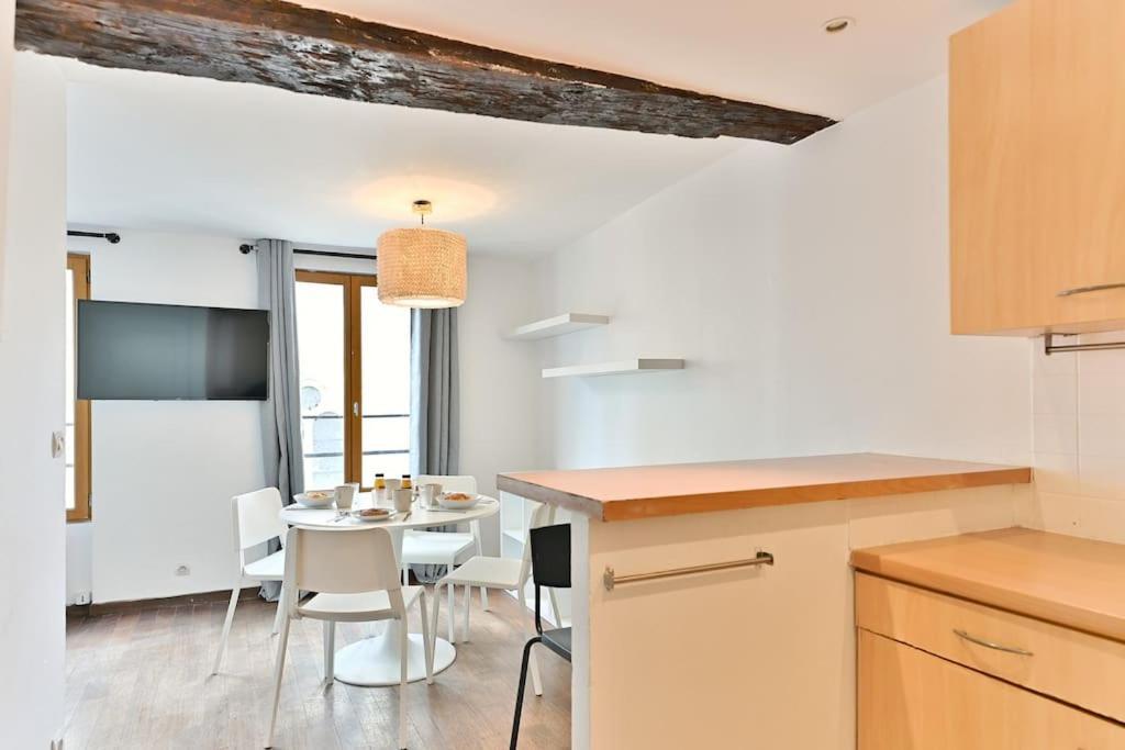פריז Appartement Paisible Et Central Rivoli מראה חיצוני תמונה