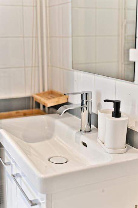 פריז Appartement Paisible Et Central Rivoli מראה חיצוני תמונה